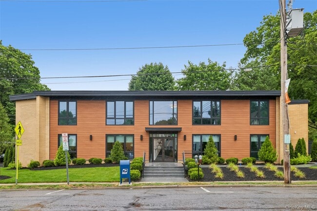 325 Manville Rd Unit 102