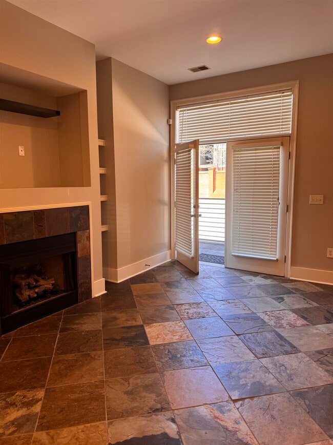 Photo - 620 Tennessee St