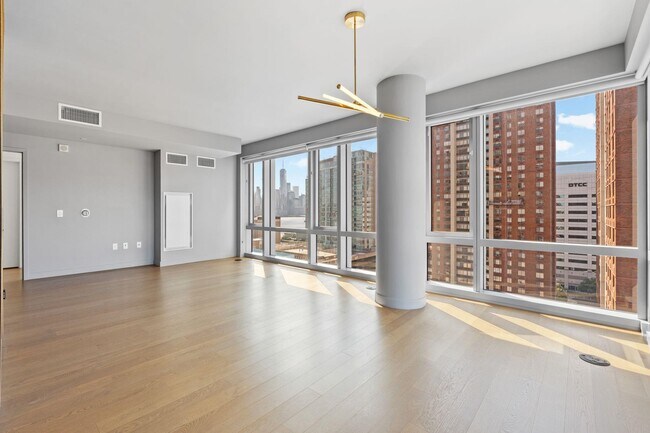 Photo - 75 Park Ln S Unit 1412