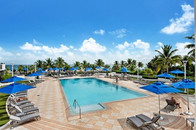 Photo - 100 Lincoln Rd Unidad 411B