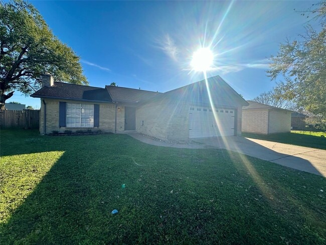 Photo - 16143 Little Cypress Ln