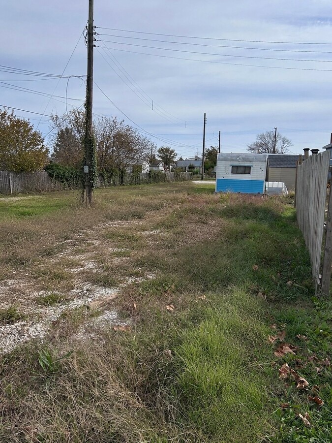 Photo - 3B ADELINE Ave