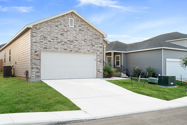 Photo - 5234 Winding Strm