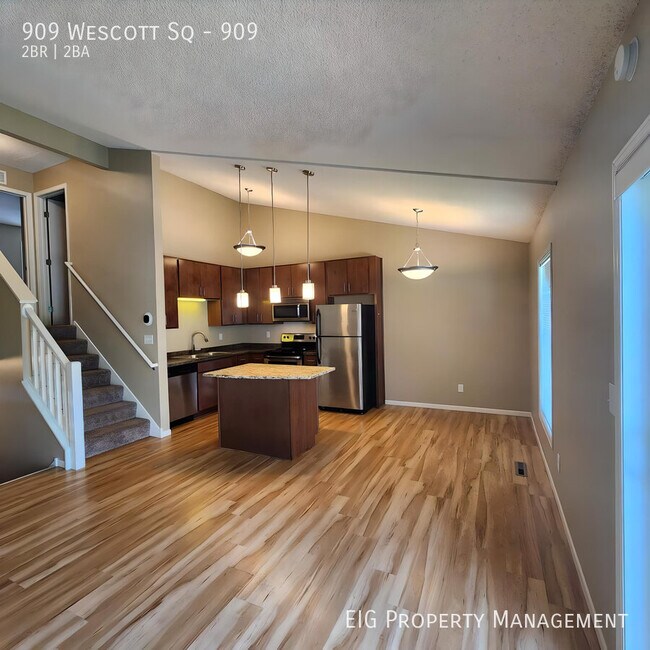 Photo - 909 Wescott Square Unit 909