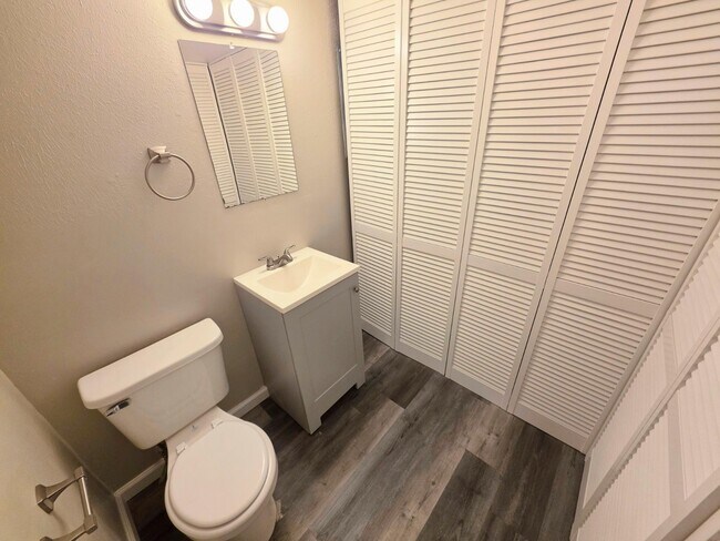 Photo - 520 Milan Ave