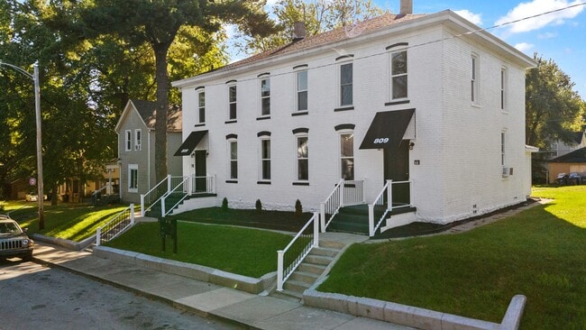 Photo - One bedroom available soon! Unit 809 Belle Ave Apt 4 Fort Wayne, IN 46807