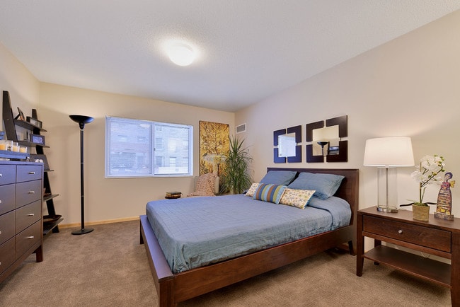 Model Bedroom