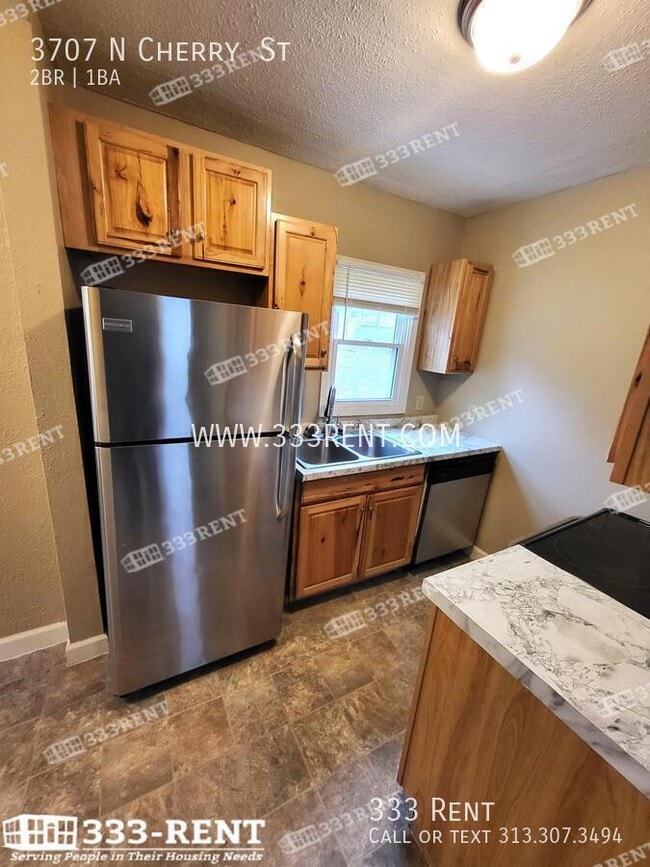 Photo - 3707 N Cherry St