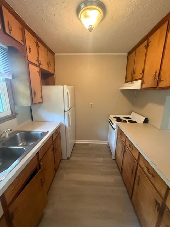 Photo - W. W Pritchard St Unit 142 W. Pritchard St