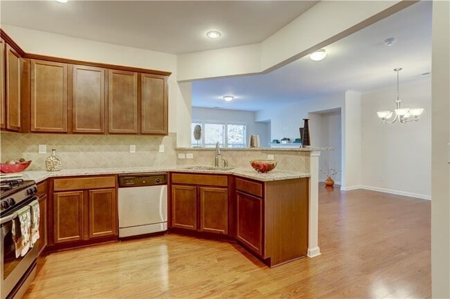 Photo - 3394 New Fawn Ln