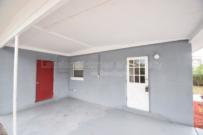 Photo - 730 26th St NW