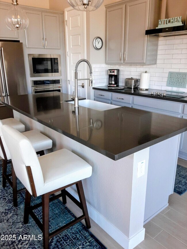 Photo - 18828 E Blue Sky Dr