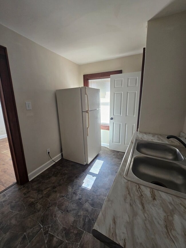 Photo - Spacious One Bedroom Duplex Near E. Michigan and Emerson