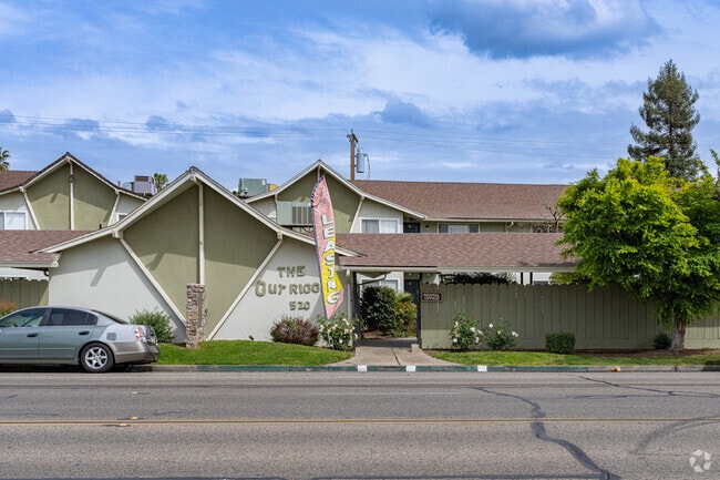 Building Entrance - Outrigger Apartments