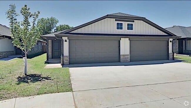 Building Photo - 3 Bed 2 Bath 2 Car Garage Duplex in Summit... Rental