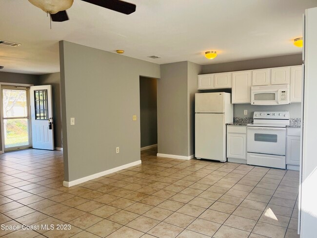 Photo - 217 Manth Ave