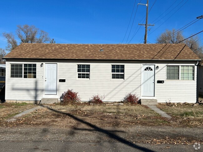 Building Photo - Updated 1 bedroom unit Rental