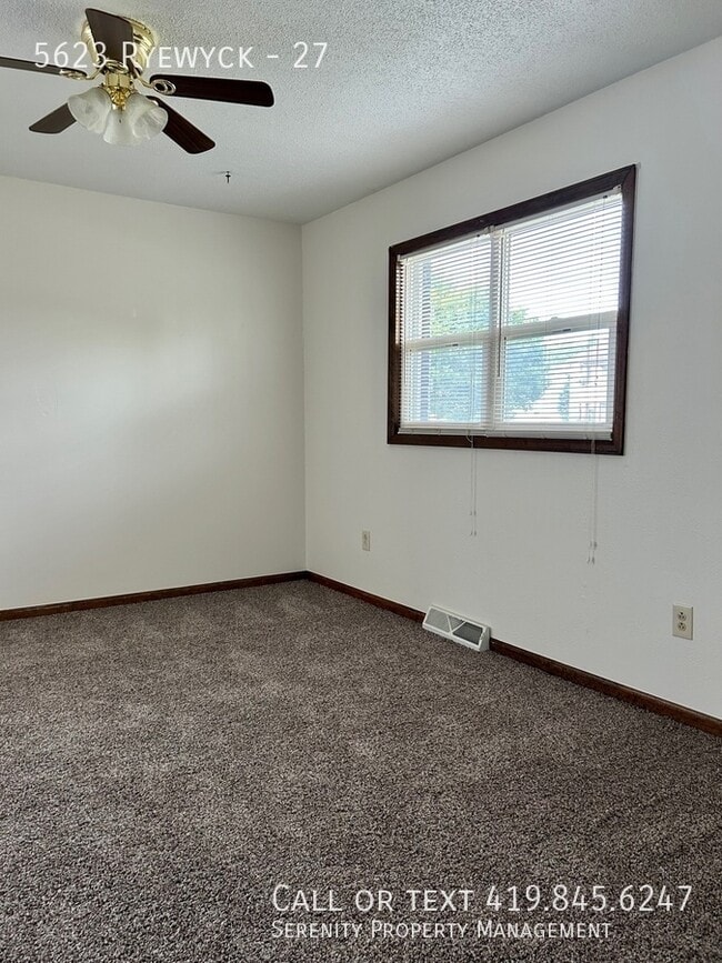 Photo - 5623 Ryewyck-27 Unit 27