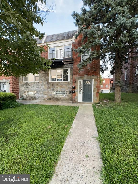 Building Photo - 928 Durard St Rental