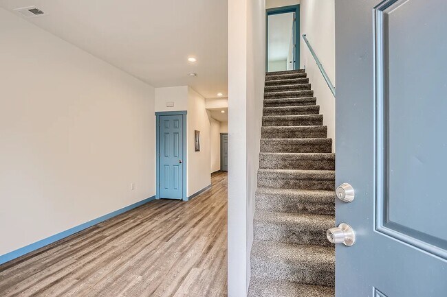 Photo - 4783 NE 108th Ave