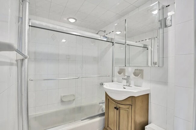 Photo - 43 Woodhull St Unit 4