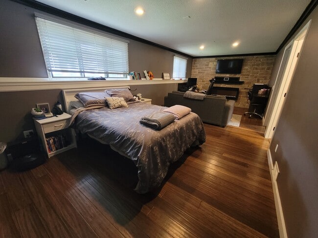 Photo - 2201 Tracy Ln