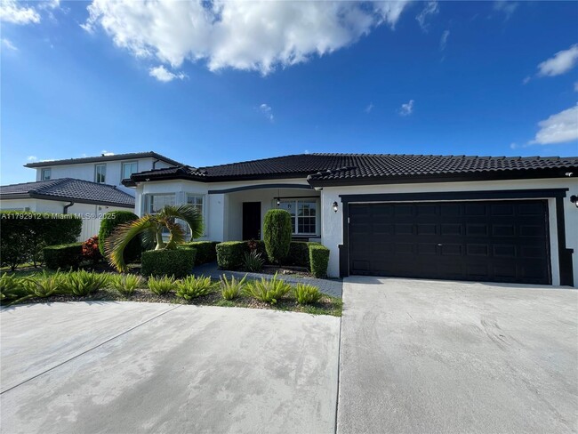 Photo - 15957 SW 141st St Casa
