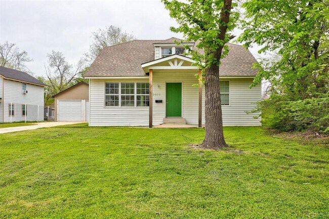 Photo - 2011 NW 26th St House