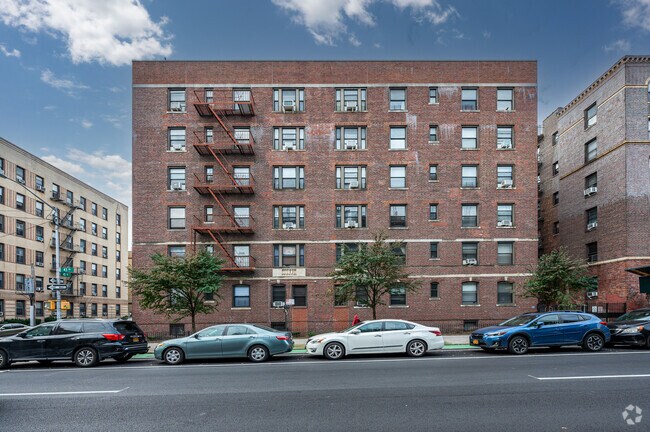 Photo - Croydon Manor