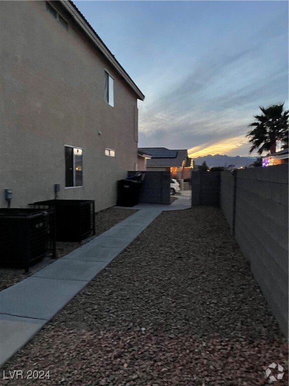 Building Photo - 2526 Rocky Countryside St Rental