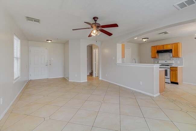 Photo - 13983 Maximos Dr