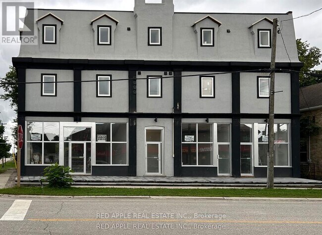 Photo - 66 Albert St W
