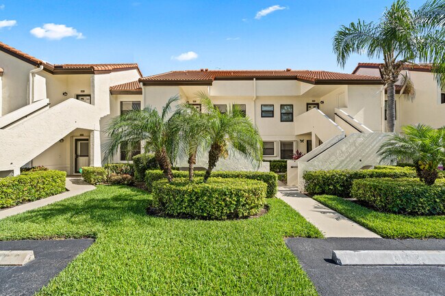 Building Photo - 5945 Parkwalk Dr