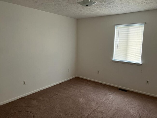 Photo - 729 Brunot St Unit 729 apt#B