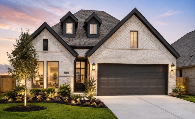 Building Photo - 1638 Lorenzo Ln
