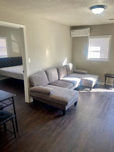 Photo - 1624 Stewart St Unit 4