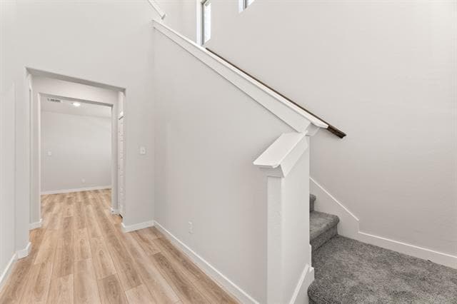 Photo - 1102 Butterfly Dl Dr