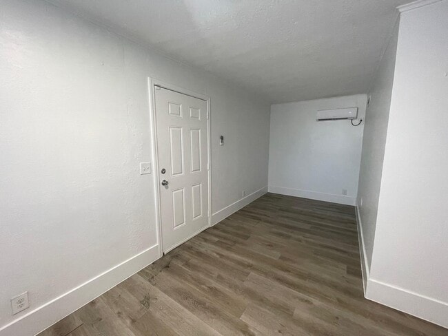 Photo - 754 Date Palm Dr