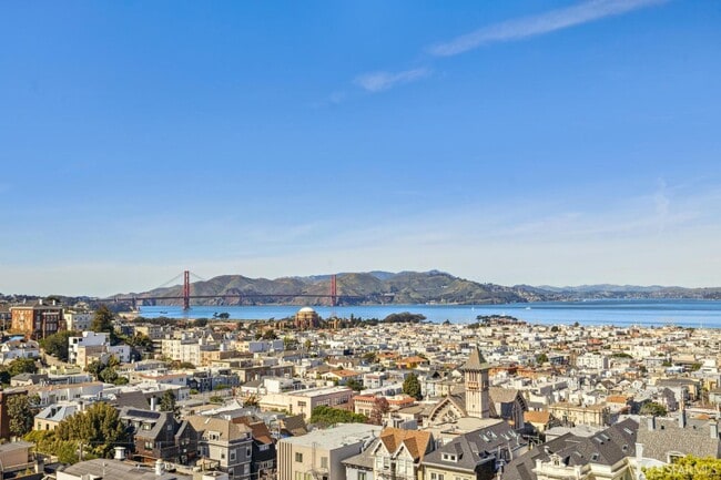 Photo - 2336 Broadway