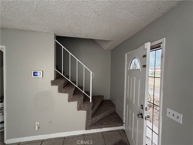 16810 Village Ln