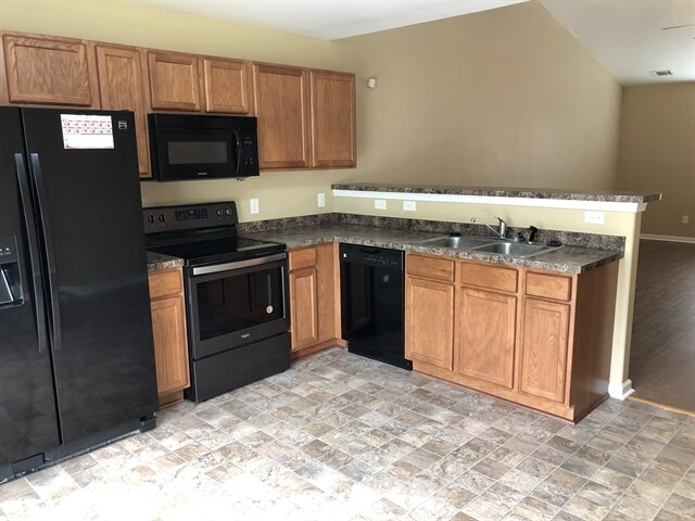 Photo - 40 Old Mill Rd