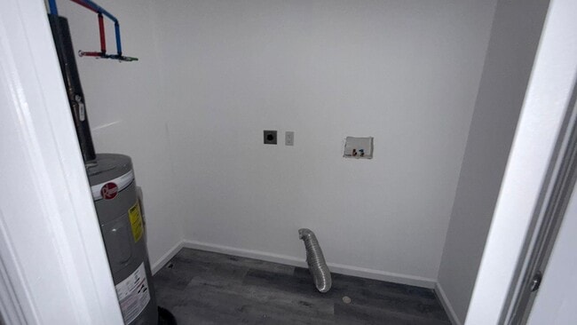 Photo - 766 E 26th St Unidad 2