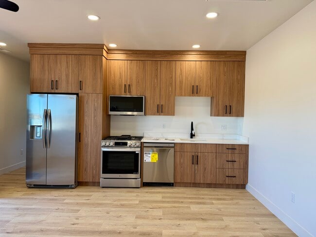 Photo - 2717 S Howard Ln