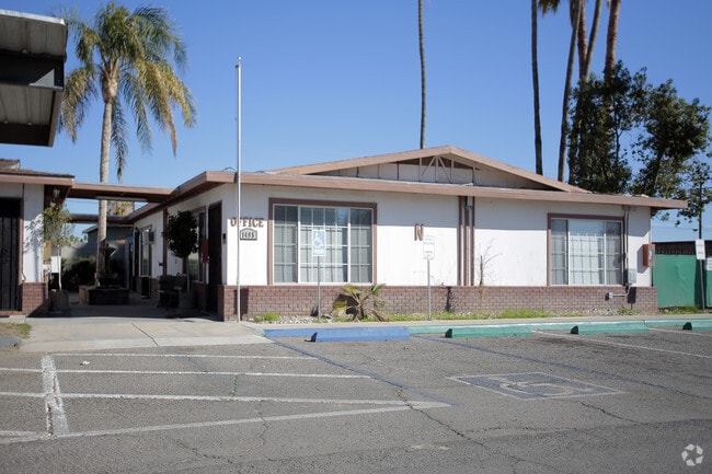 Photo - Ocean View Apartments