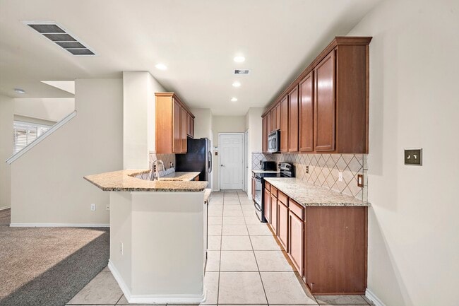 Photo - 3315 Victorian Manor Ln