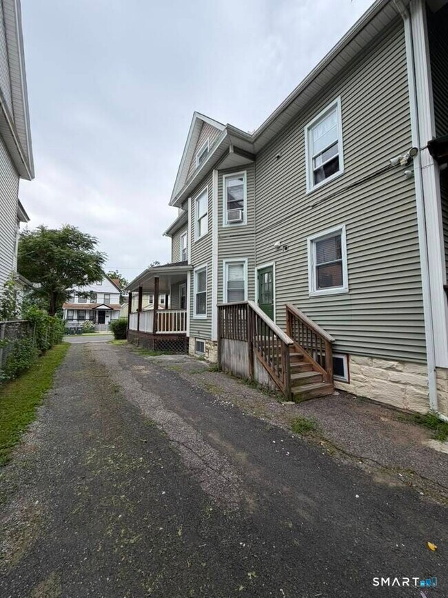 844 Colorado Ave