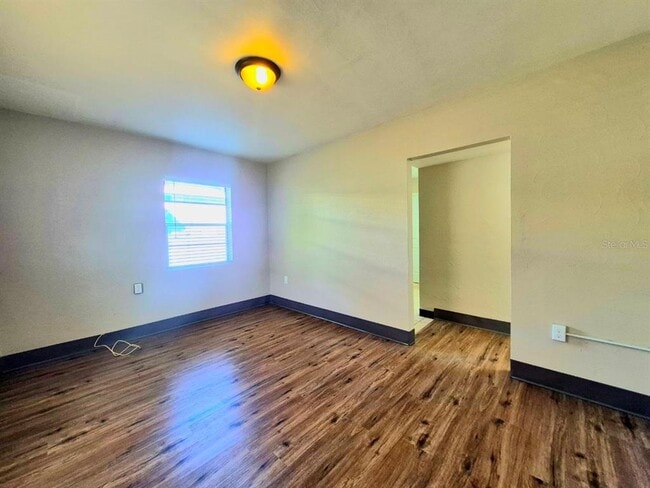 Photo - 1725 W Arch St
