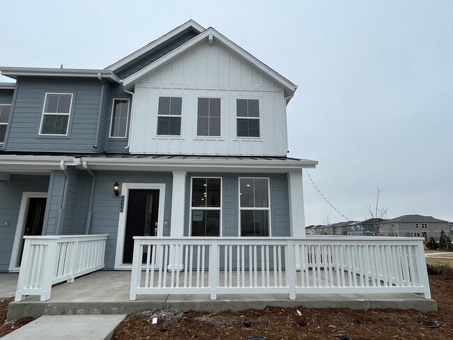 Porch - 5449 Euclid Dr