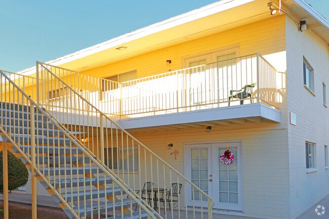 Orange Blossom Apartments