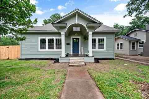 Building Photo - 1505 Woodlawn Ave Rental